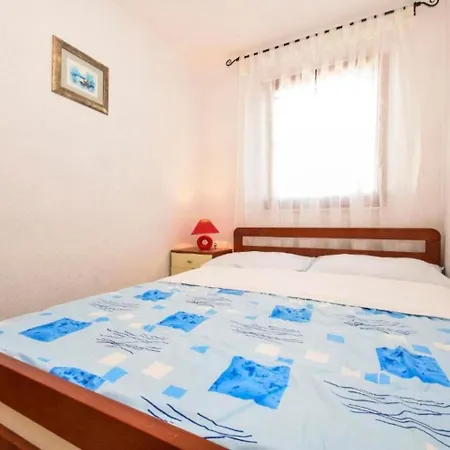 Marijan Apartman *